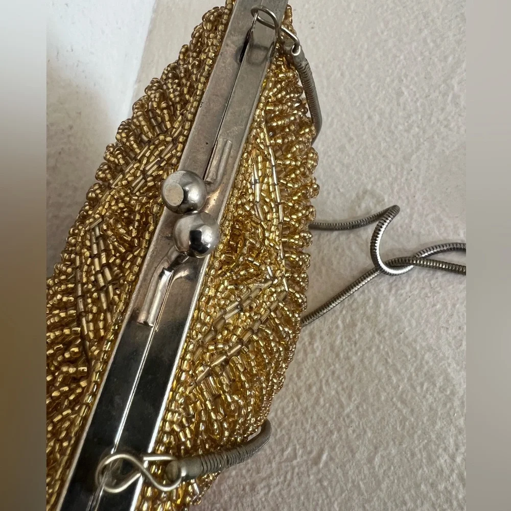 N/A gold beaded